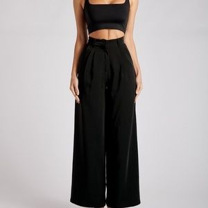 Meshki Pleat Detail Wide Leg Trousers - Black